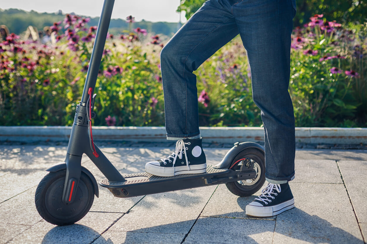 Motor assisted scooter details